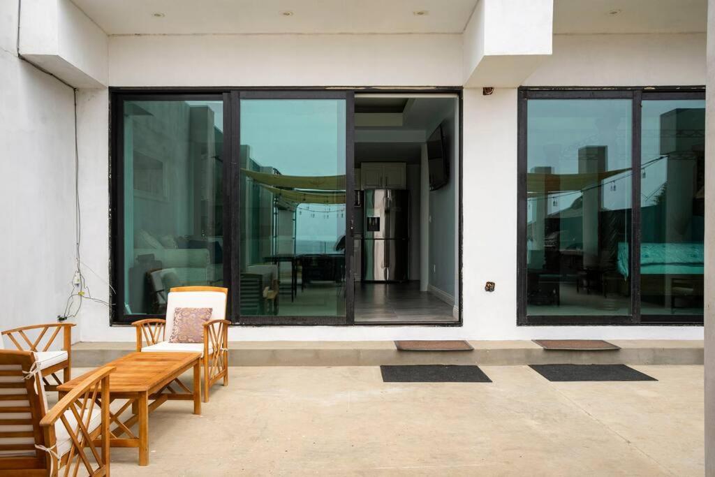 Triton'S Playhouse Beachfront Примо-Тапия Экстерьер фото